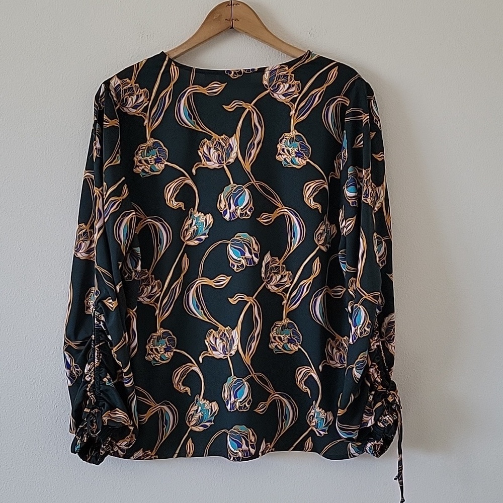 Belle by Kim Gravel Dark Green Stained Glass Fall Floral Blouse Size Medium - Picture 6 of 8